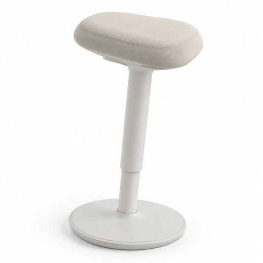 tabouret-ergonomique-reglable-pour-bureau-avec-pivot-et-bascule-supporte-jusqu-a-110-kg-uczcmm4566ka